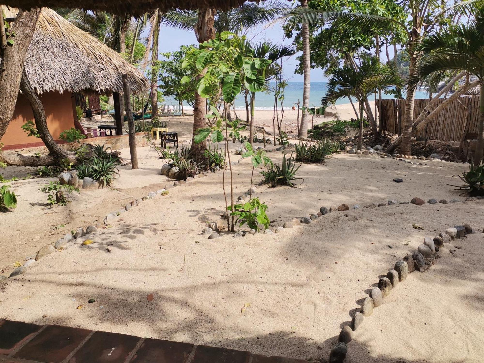 Hotel Bahia De La Luna Arroyo Cruz エクステリア 写真