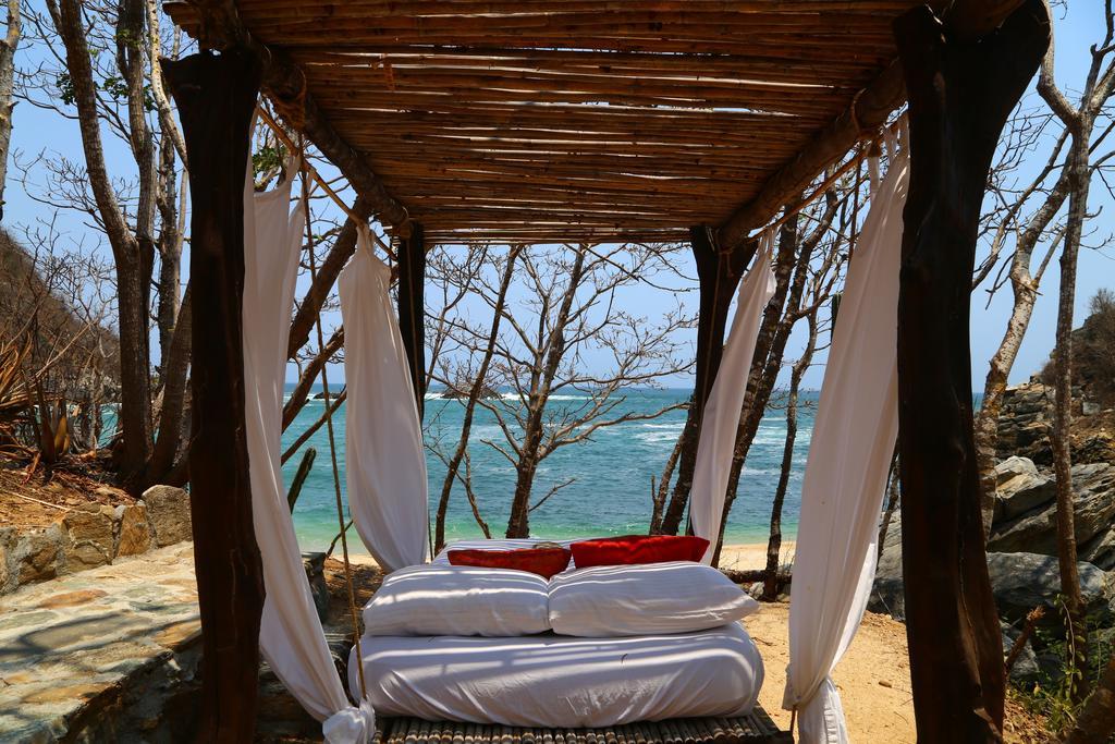 Hotel Bahia De La Luna Arroyo Cruz エクステリア 写真