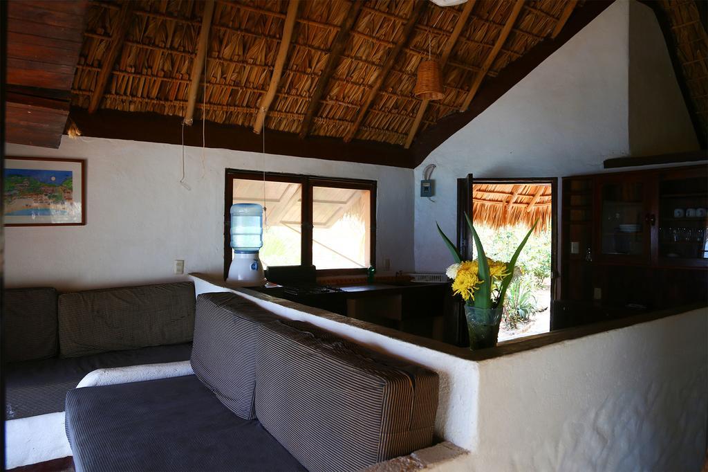 Hotel Bahia De La Luna Arroyo Cruz エクステリア 写真