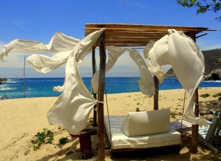 Hotel Bahia De La Luna Arroyo Cruz 部屋 写真