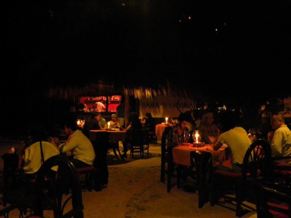 Hotel Bahia De La Luna Arroyo Cruz エクステリア 写真