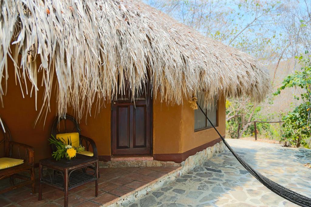 Hotel Bahia De La Luna Arroyo Cruz エクステリア 写真